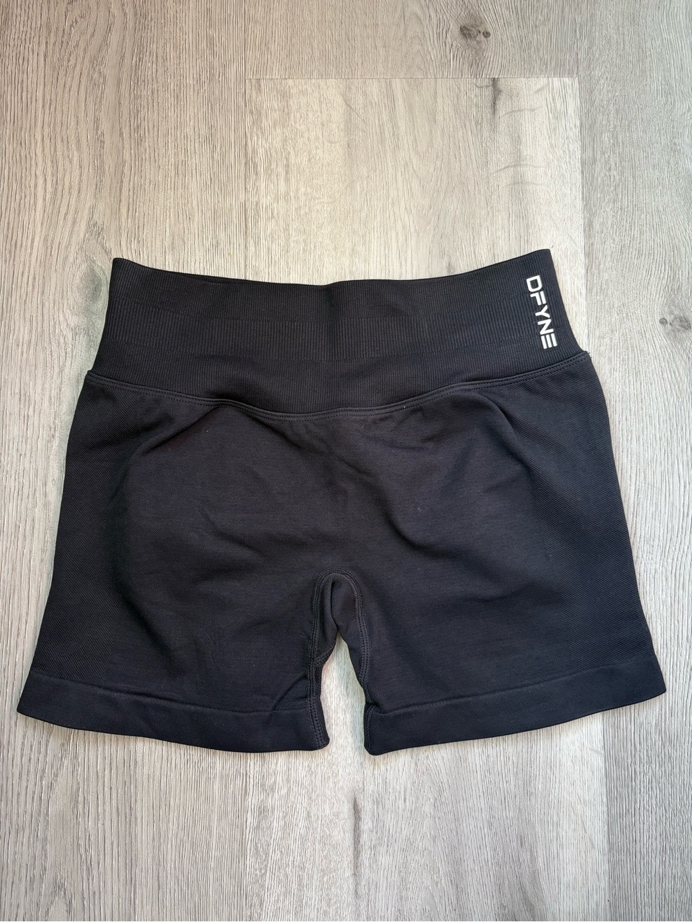 Dfyne Black 4.5” Shorts Small Impact